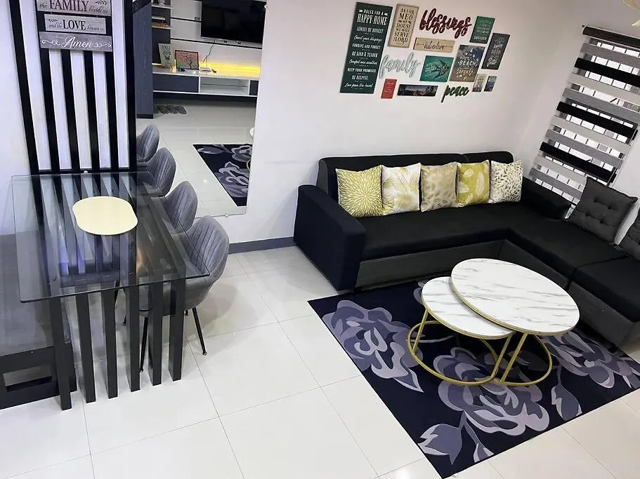 D Chambers Townhouse In Deca-Clark Residences Ángeles 0*,  Filipinas