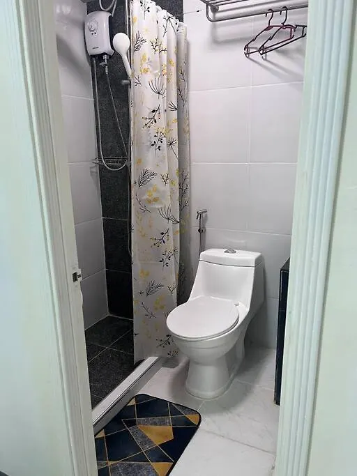 D Chambers Townhouse In Deca-Clark Residences Ángeles 0*,  Filipinas